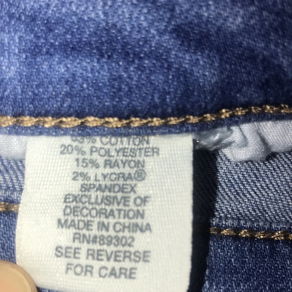 Mudd High-Rise Jeggings. Size 3 - Picture 7 of 7